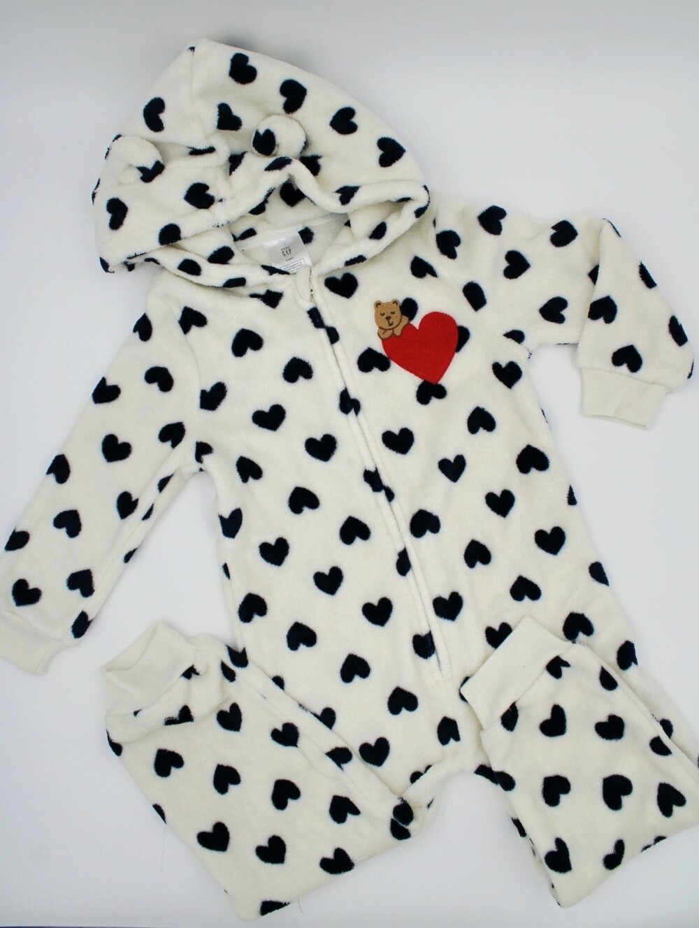 GAP Fuzzy Teddy Bear Heart Pajamas 4 Years